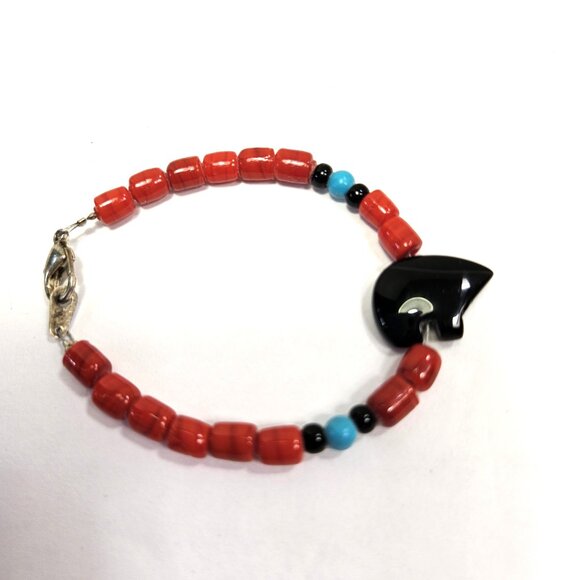 Carved Onyx Bear Fetish, Turquoise Beads, & Coral Tubes Small or Child Bracelet - Picture 1 of 8